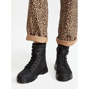 Dr. Martens Combs W Tech Boots
